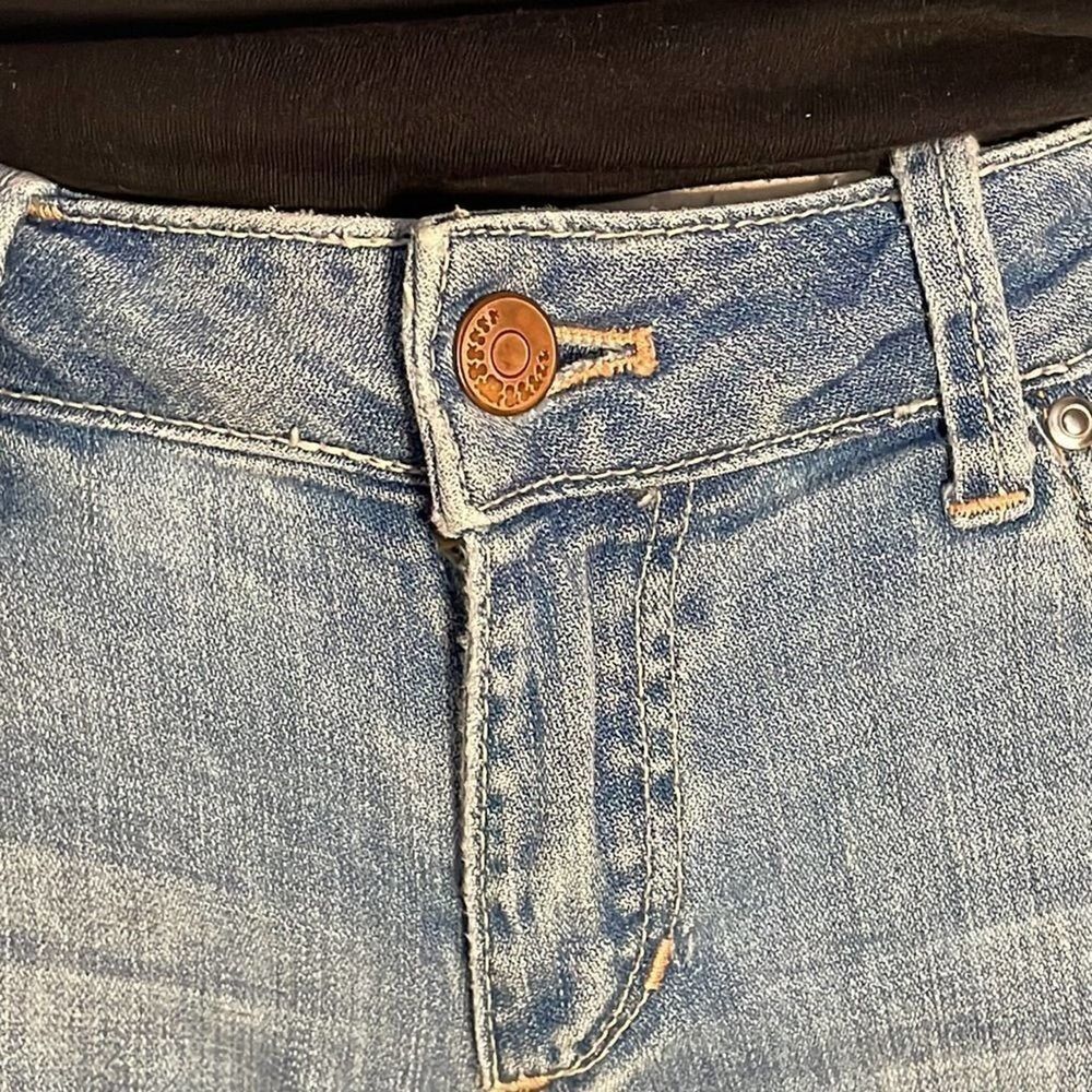 Loyal Jeans - Picture 6 of 8
